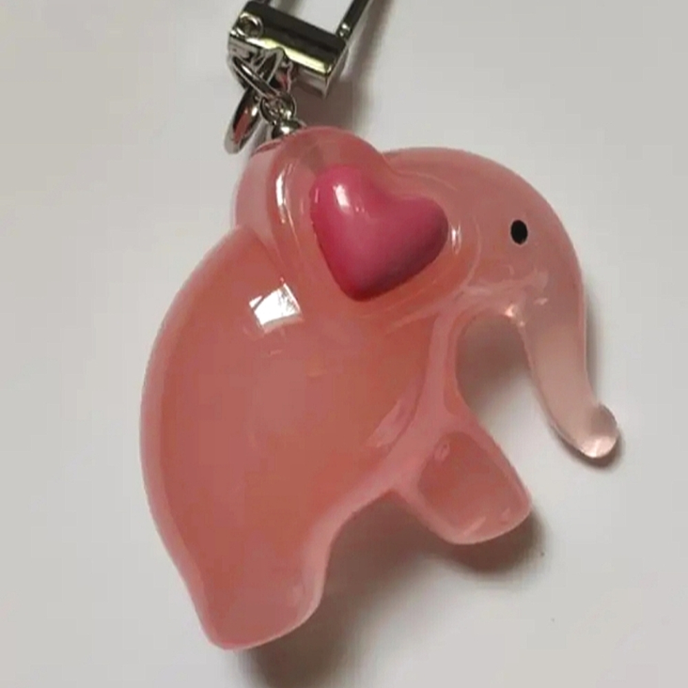 Pink Elephant Keychain 🐘 - Picture 8 of 8